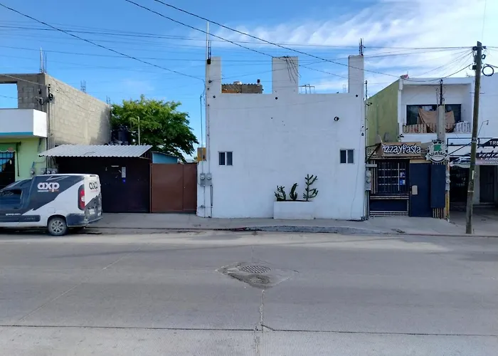 Apartamento Tres Migueles, Departamento Alaain, Cerca De La Marina, Zona Turistica Y Playa