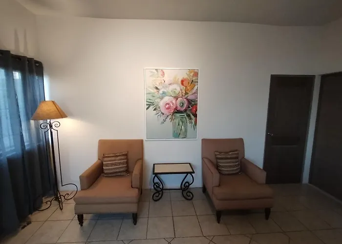 Apartamento Tres Migueles, Departamento Alaain, Cerca De La Marina, Zona Turistica Y Playa